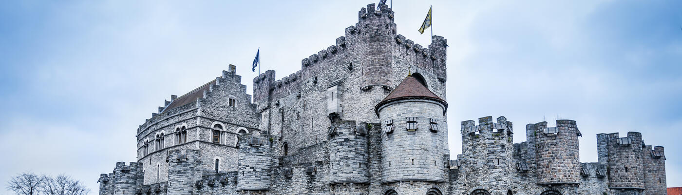 Gravensteen in water